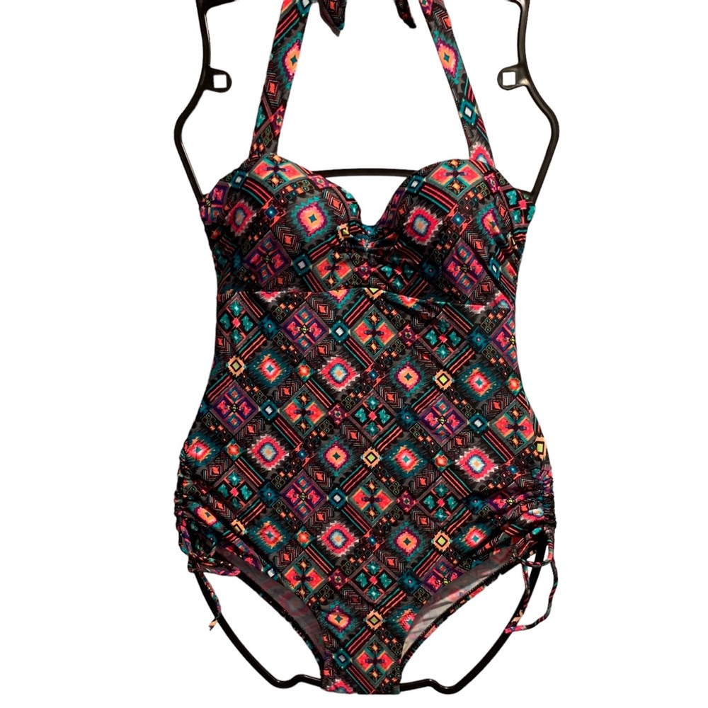 Geometric print one-piece bathing suit medium tie halter neck built in bra cups